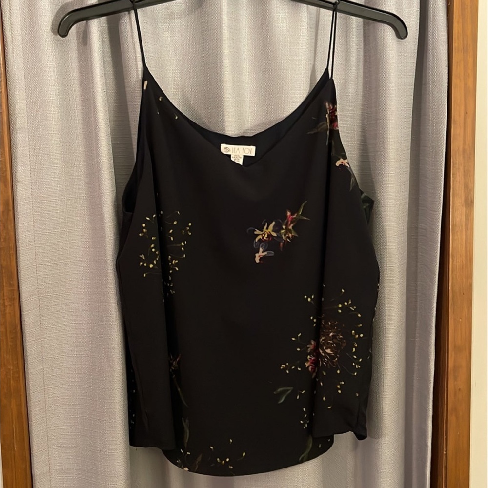 Cami blouse size XL